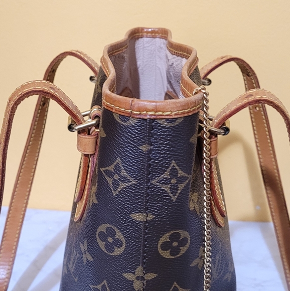 LV Bucket 23 - Picture 6 of 14